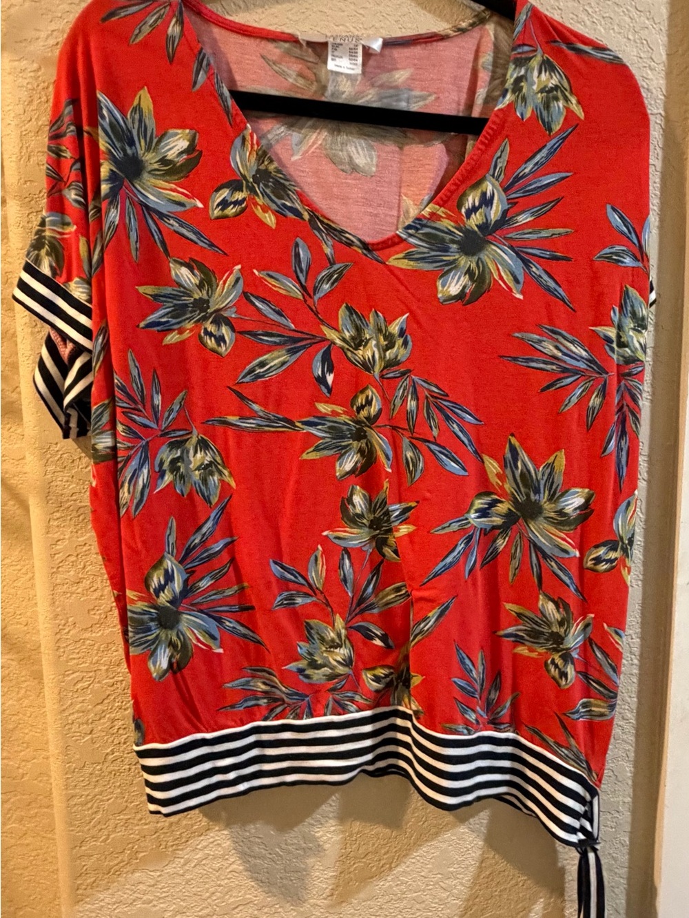 VENUS Coral Floral V-Neck Tunic with Striped Hem
